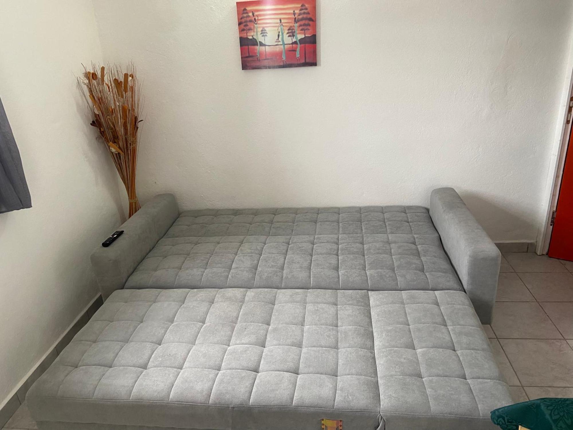 Logement De 40M2 Avec Terrasse, Moderne Et Equipe Petit-Canal Exterior foto